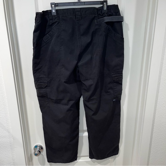 511 TACTICAL SERIES Pants Men's Size 40 x 30 7-Pockets 5.11 Black - Picture 2 of 4